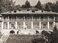 Sljeme. Planinarski dom Željezničar oko 1960. godine